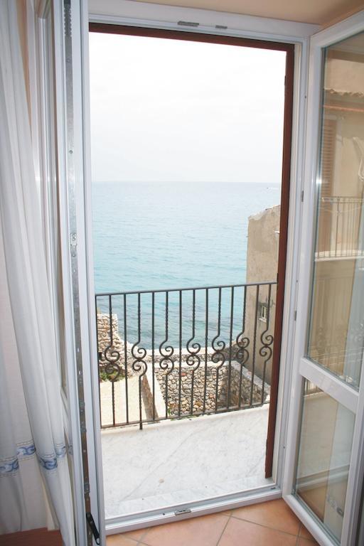 Gaia Holidays Apartments Cefalù Kamer foto